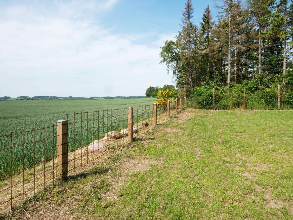 10 Person Holiday Home In Glesborg Oda fotoğraf